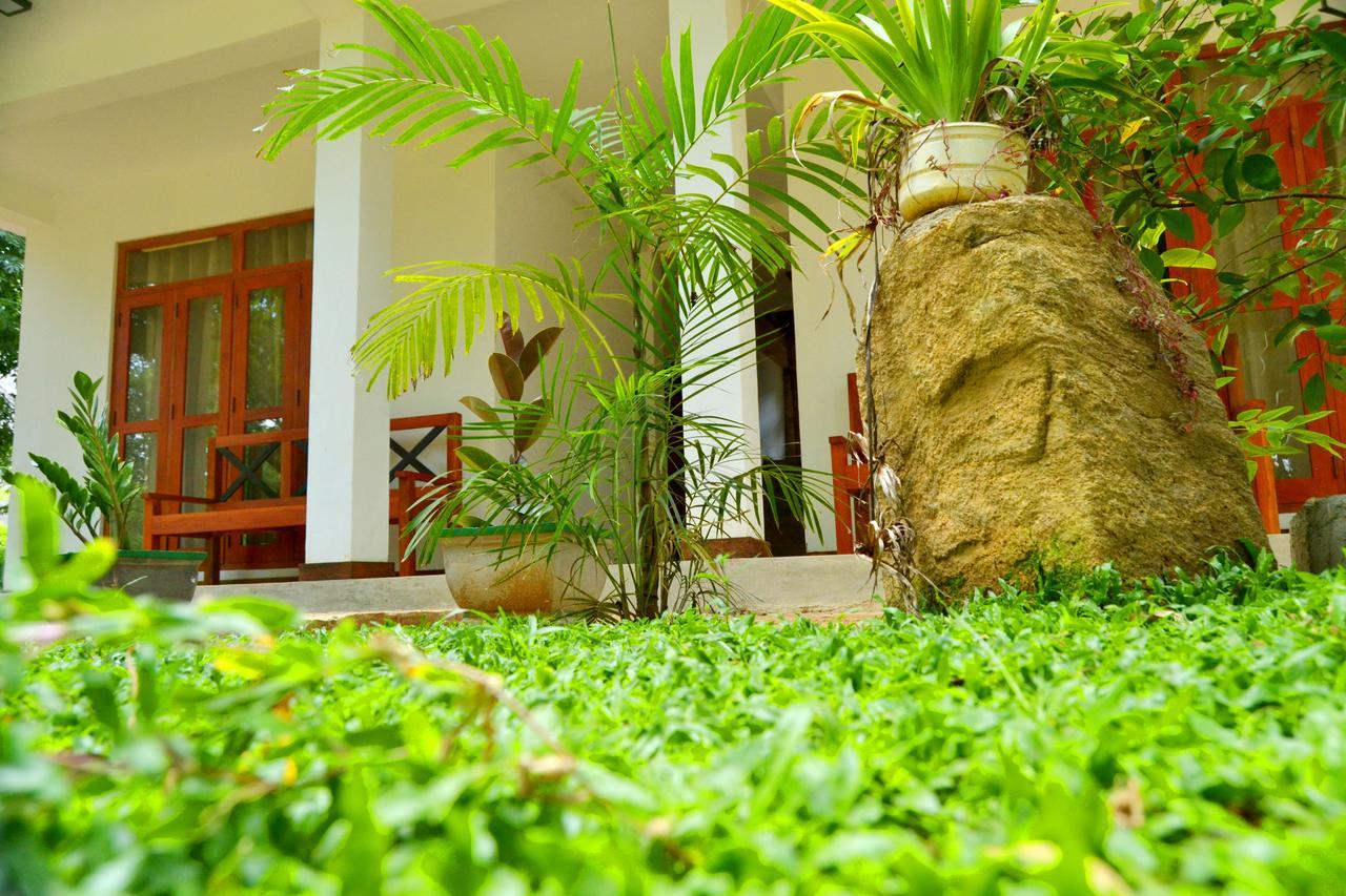 Girilena Resort Dambulla Eksteriør billede